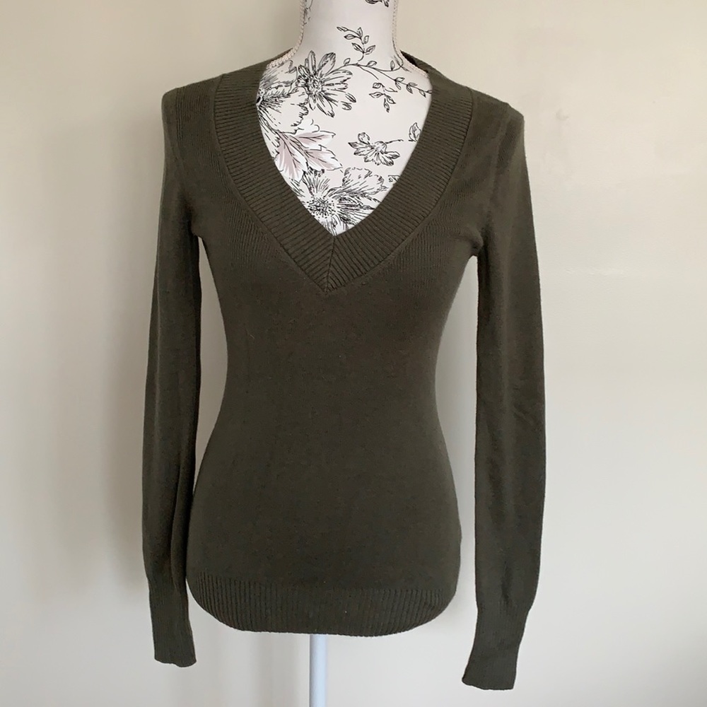 NWT Express Women’s Sweater